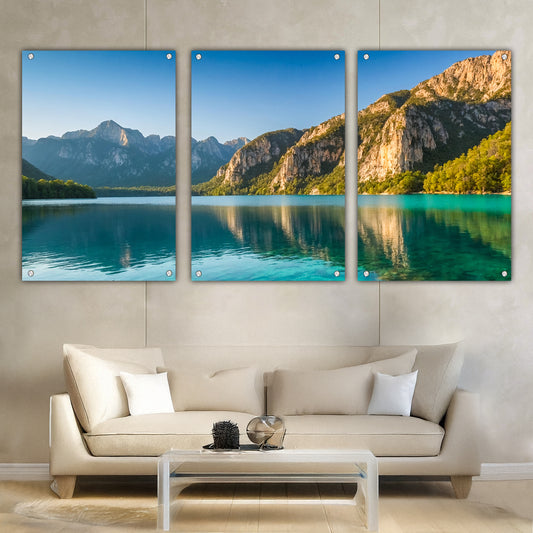 Sea and Mountain Tiled