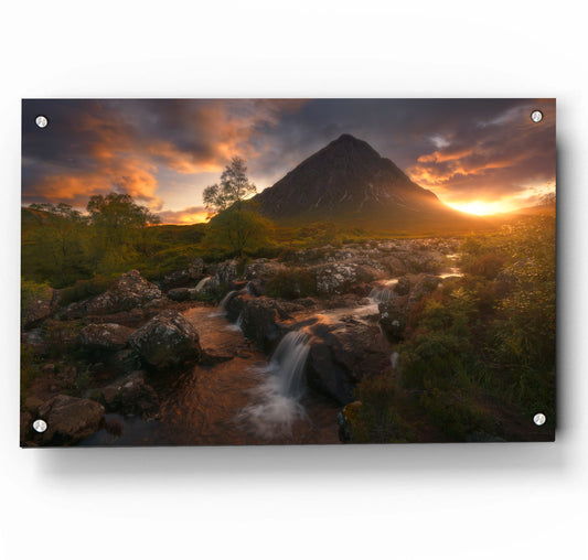 The Highland Awakens